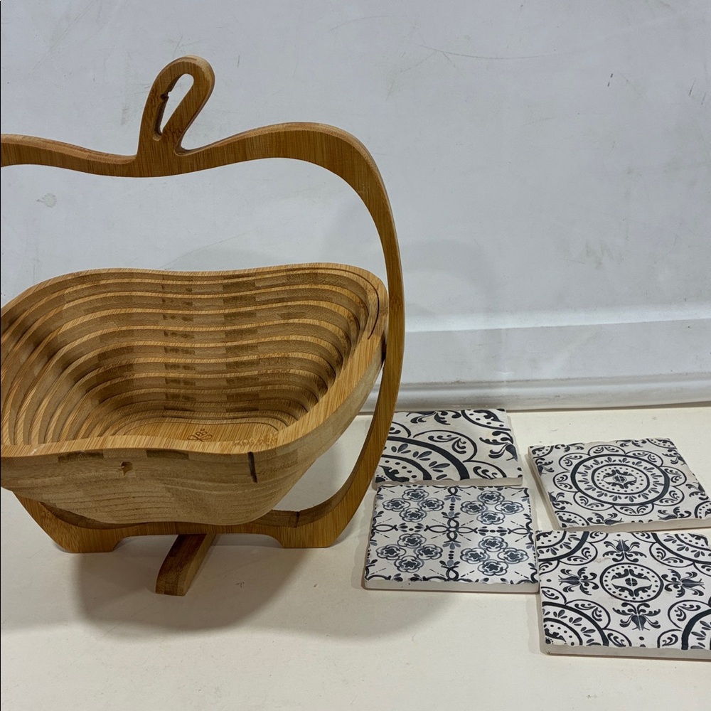 Basket + 4 Coasters Wood Collapsible Apple Basket Set/4 Ceramic Tiles/ Coasters